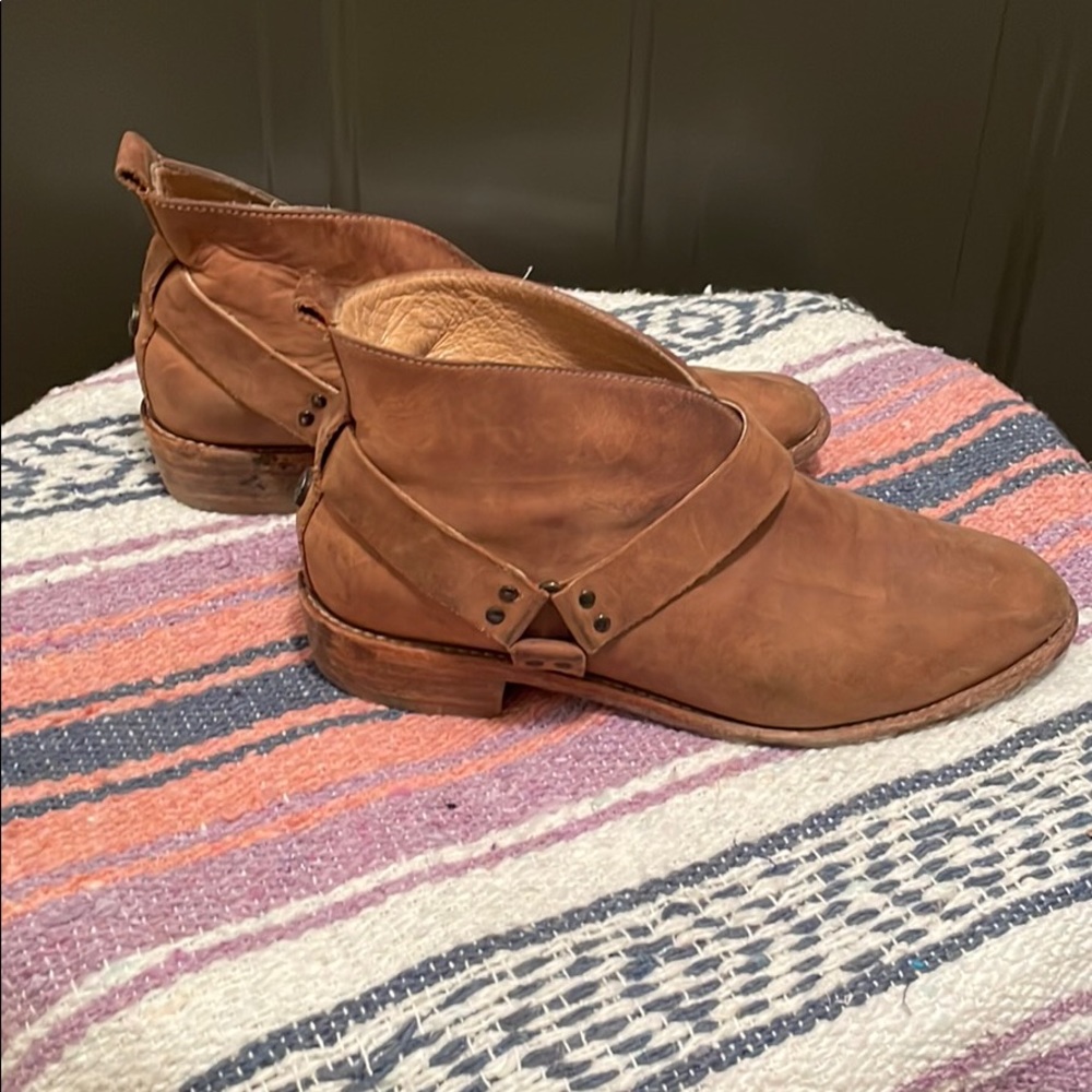 Kookaburra ankle boot